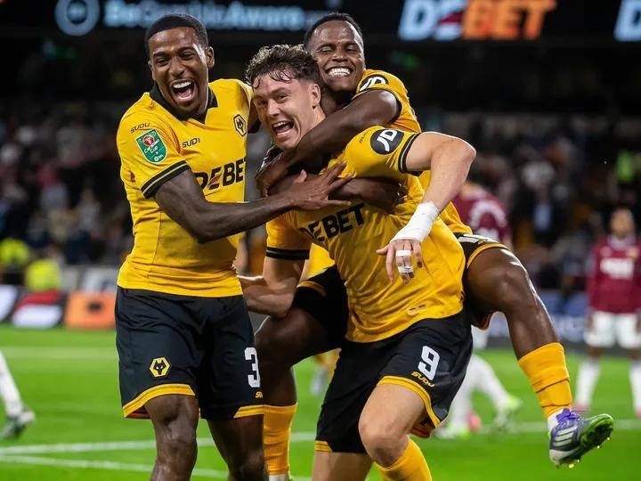 世界杯平台-转会2+2：水晶宮(gōng)4300万挖(wā)英超(chāo)保(bǎo)级队前锋 富勒姆(mǔ)拒绝冬窗(chuāng)出售杀星